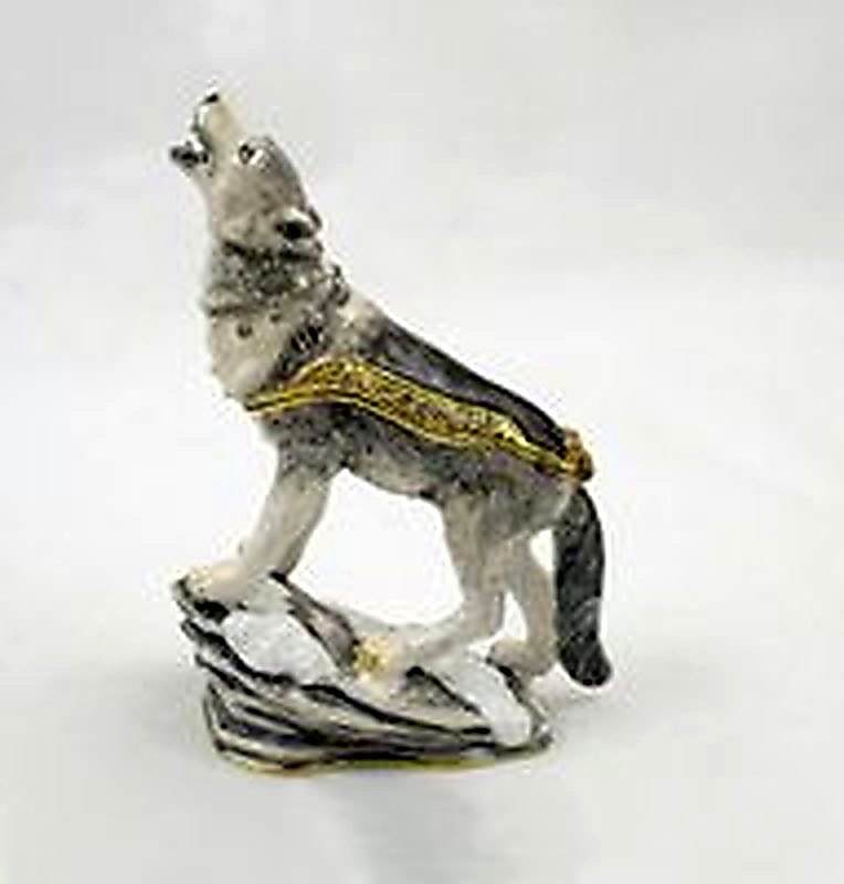 Kingspoint "Moonlighting Wolf" Trinket Box and Necklace