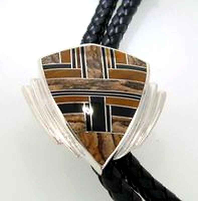 Native Earth Shield Bolo