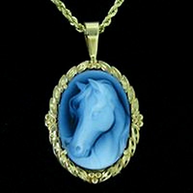 Cameo Horse Head Pendant