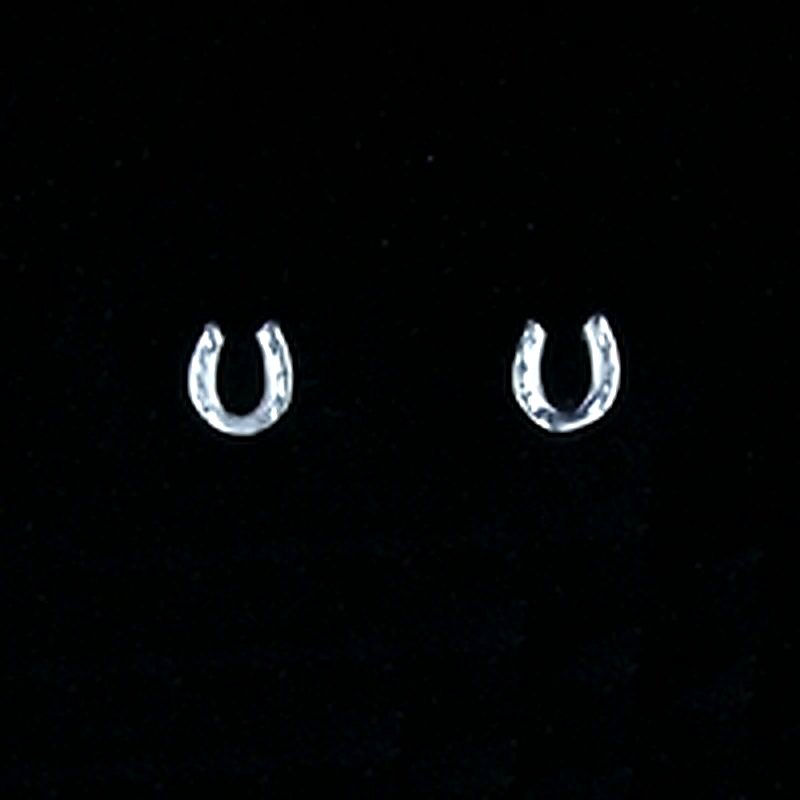 Horseshoe Studs
