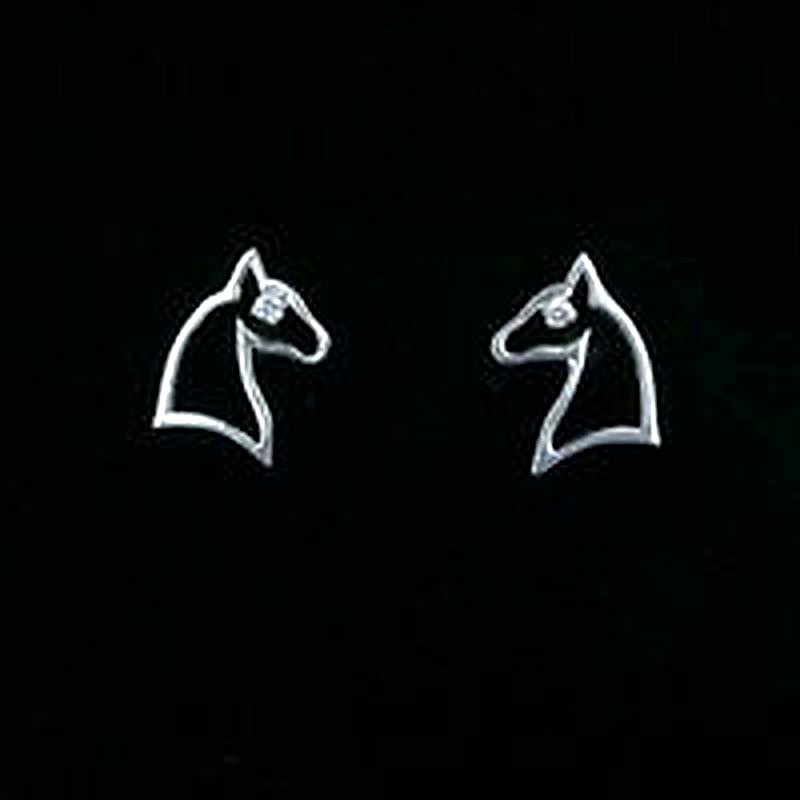 Horsehead Outline with CZ Eye